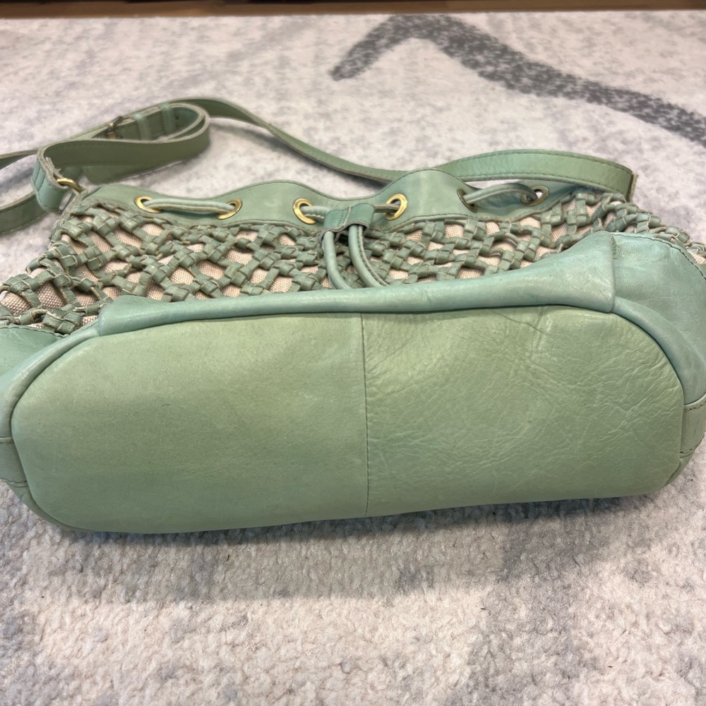 Women’s MARTA PONTI Sage Green* Leather Woven Crossbody Bag Purse - Picture 4 of 7